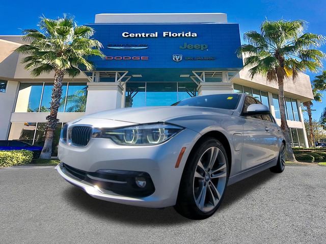 Used 2018 BMW 330e w/ Convenience Package image 9