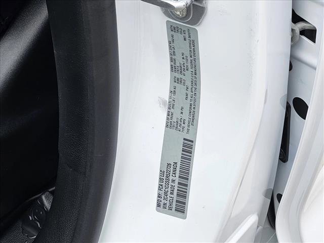 New 2025 Chrysler Voyager LX image 18