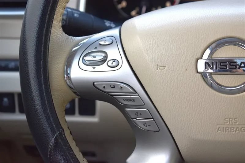 Used 2015 Nissan Murano Platinum w/ Platinum Technology Package AWD/4WD image 16