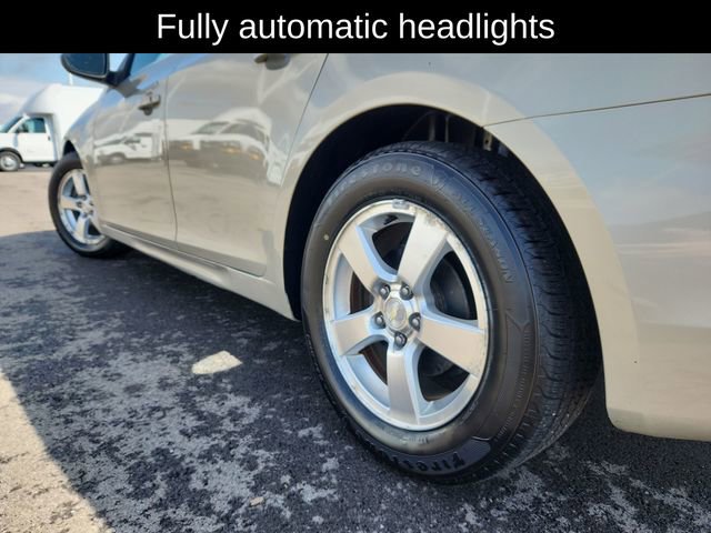 Used 2012 Chevrolet Cruze LT image 18