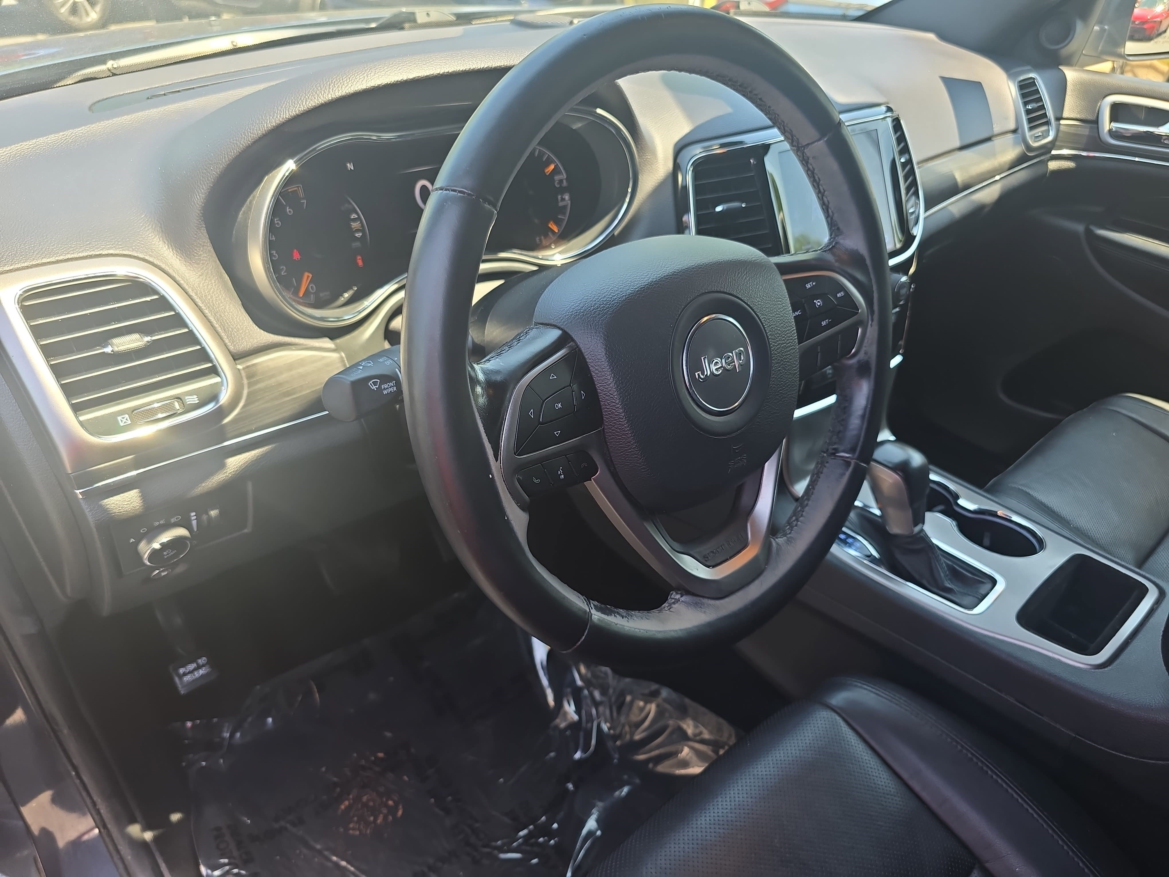 Used 2021 Jeep Grand Cherokee Limited w/ Luxury Group II RWD image 15