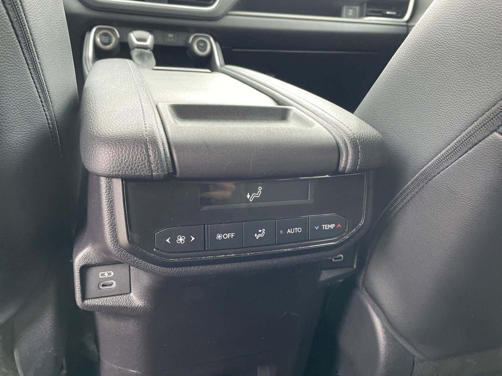 Used 2025 Toyota Grand Highlander FWD image 24