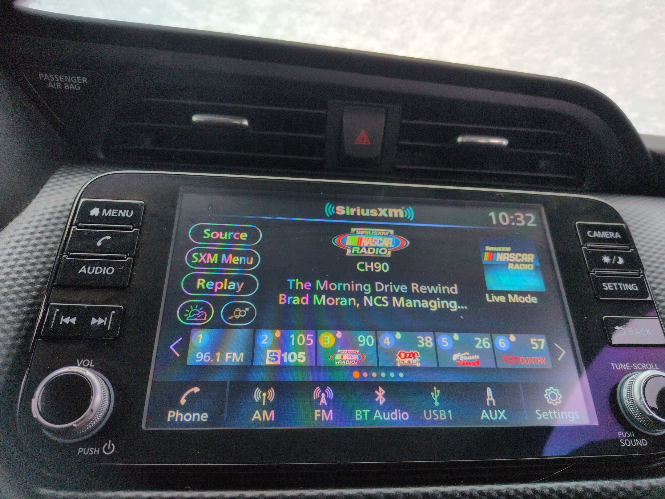 Used 2024 Nissan Kicks SV image 10