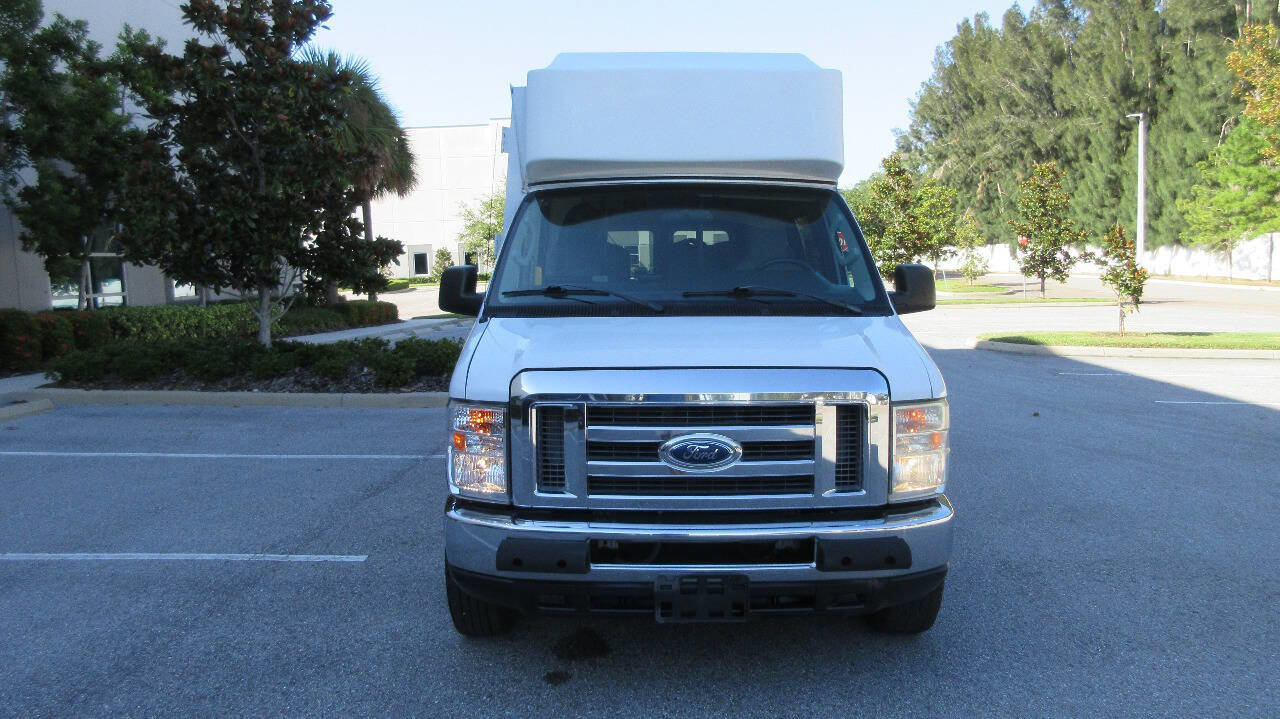 Used 2013 Ford E-350 and Econoline 350 Extended Super Duty w/ PWR Group RWD image 8