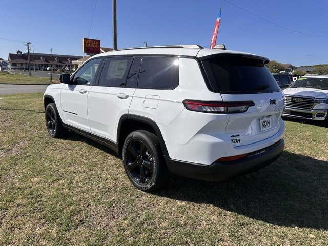 New 2025 Jeep Grand Cherokee L Altitude image 5