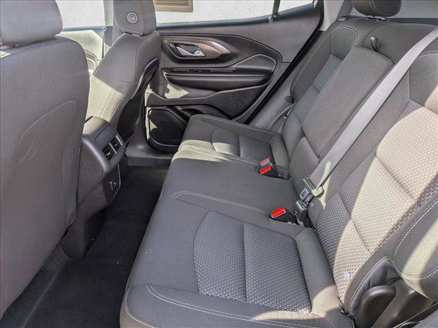 Used 2024 GMC Terrain SLE image 17