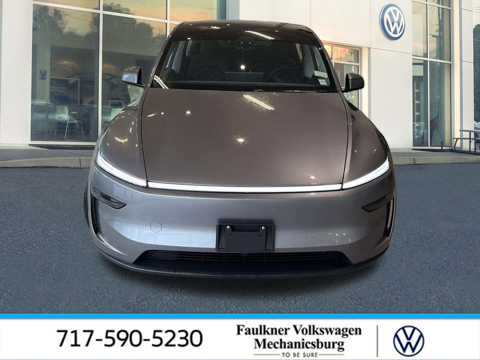 Used 2026 Tesla Model Y 2WD image 1