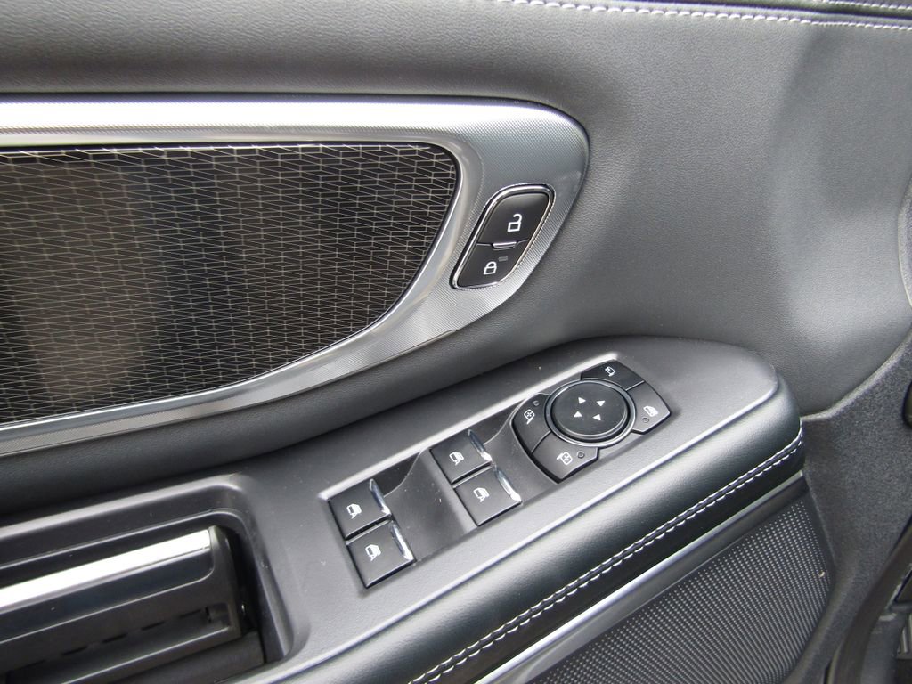 New 2025 Ford Expedition Max Platinum w/ Stealth Performance Package image 27