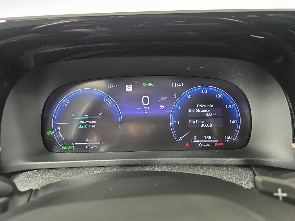 Used 2026 Toyota Crown Signia AWD/4WD image 22