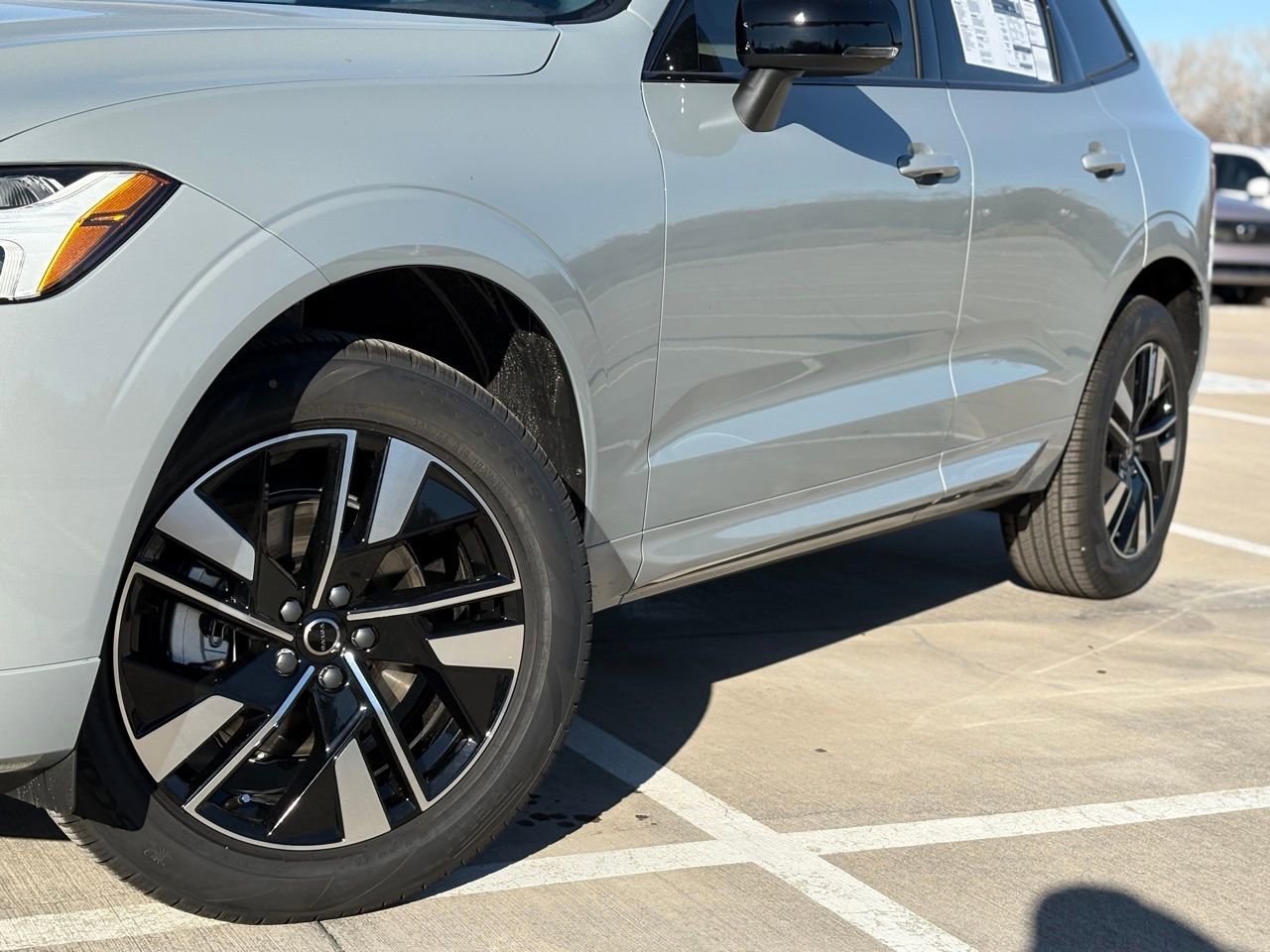 New 2026 Volvo XC60 B5 Core w/ Protection Package Premier AWD/4WD image 10