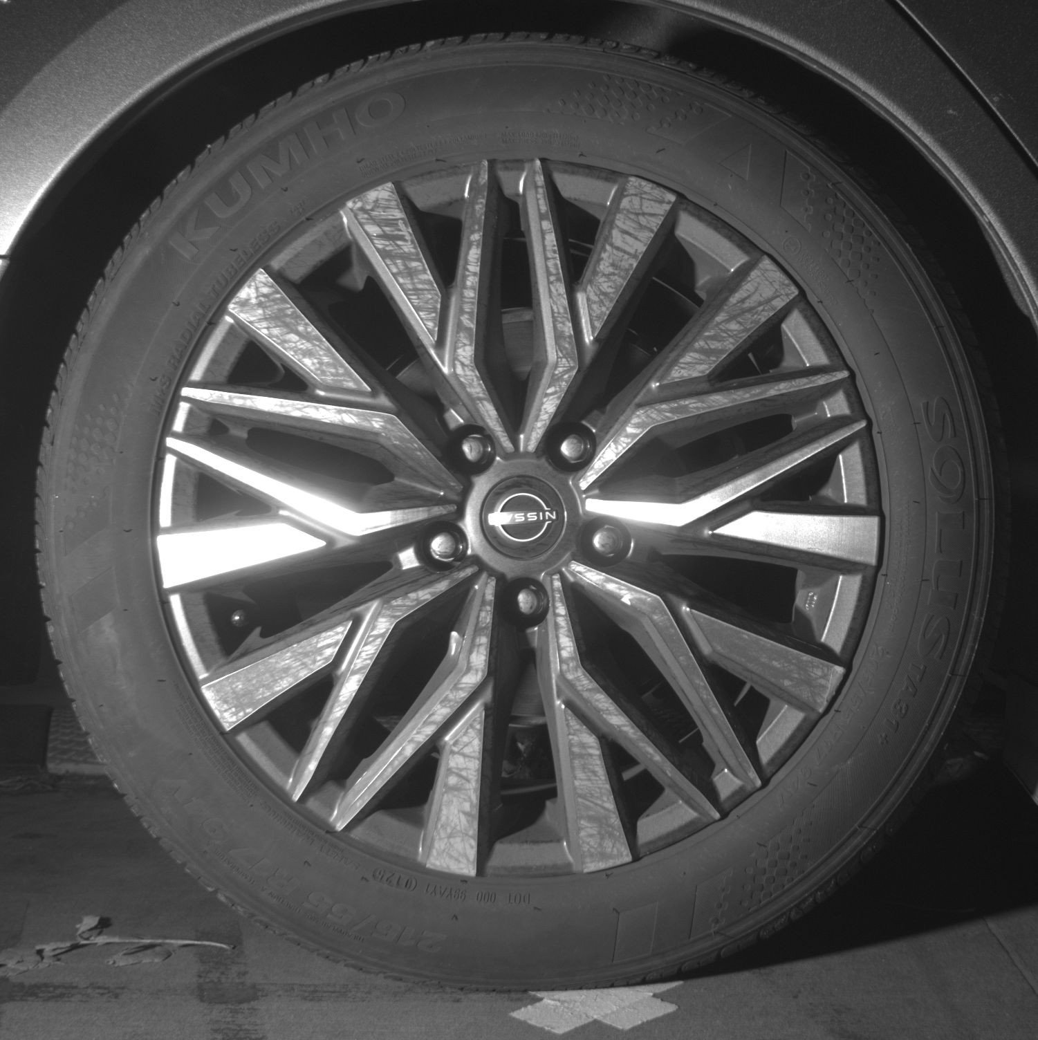 Used 2025 Nissan Altima 2.5 SV FWD image 15