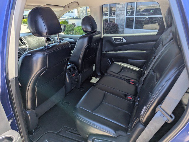 Used 2020 Nissan Pathfinder SL AWD/4WD image 23