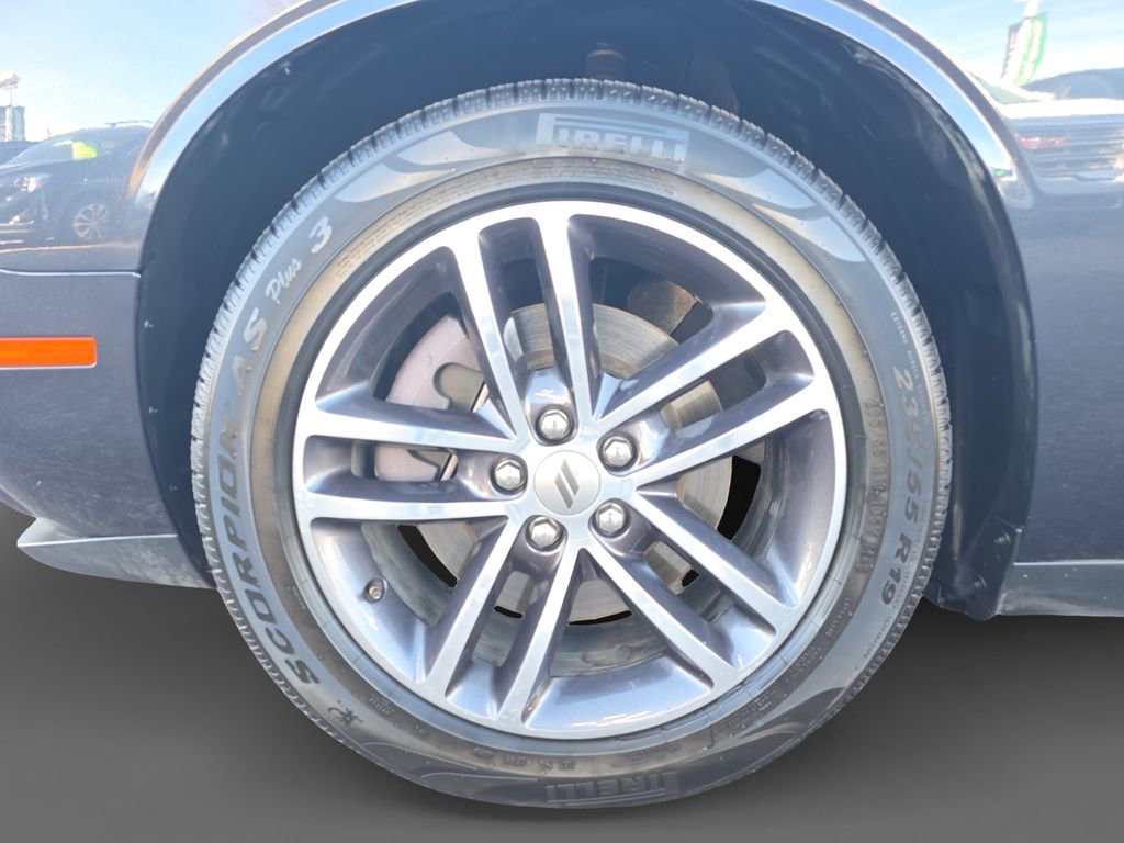 Used 2019 Dodge Challenger SXT w/ Plus Package image 16