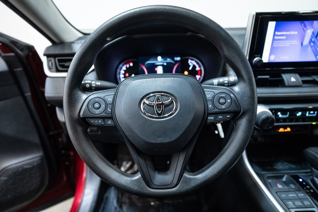 Used 2024 Toyota RAV4 LE image 16