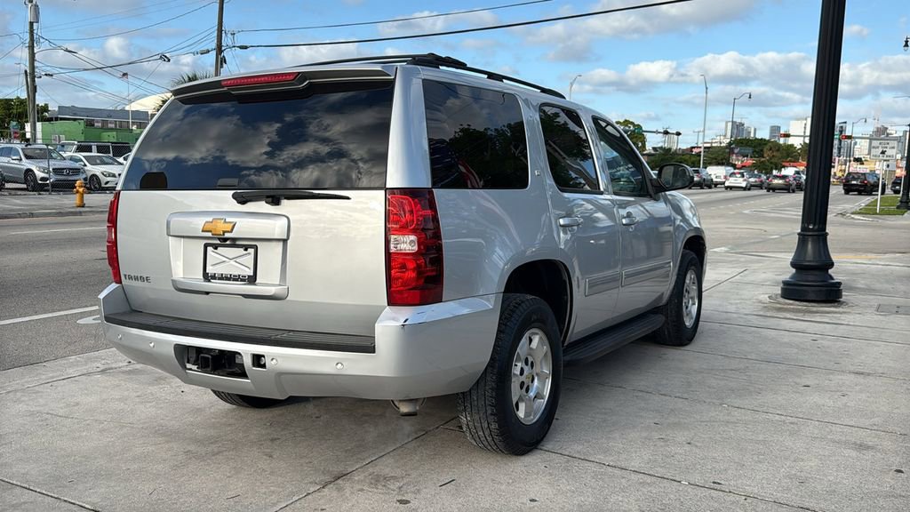 Used 2014 Chevrolet Tahoe LT RWD image 14