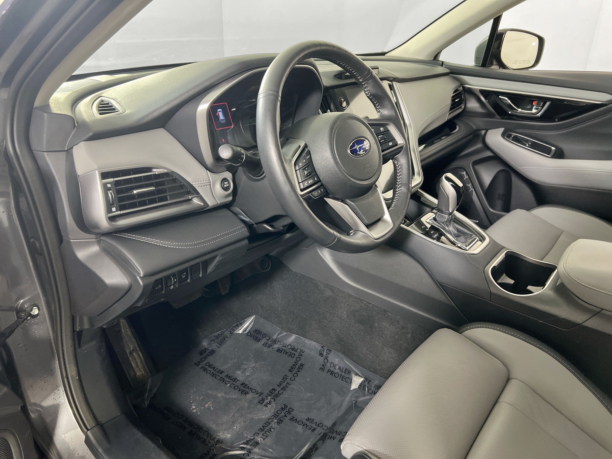 Used 2023 Subaru Outback Limited AWD/4WD image 9