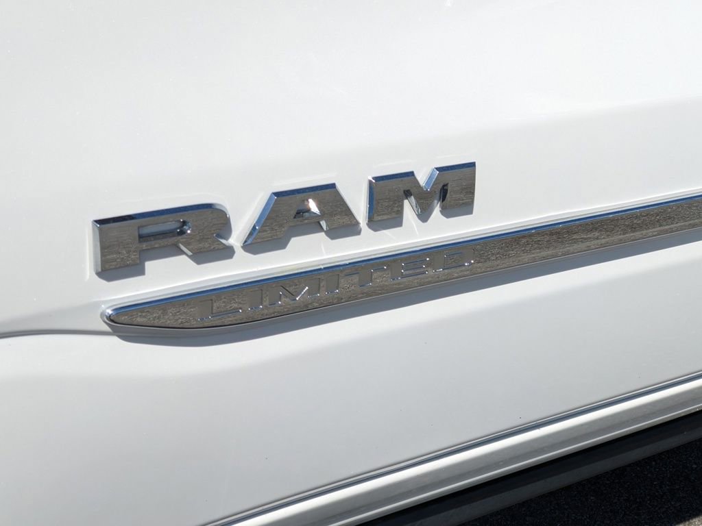 Certified 2022 RAM 1500 Limited w/ Body Color Bumper Group image 27