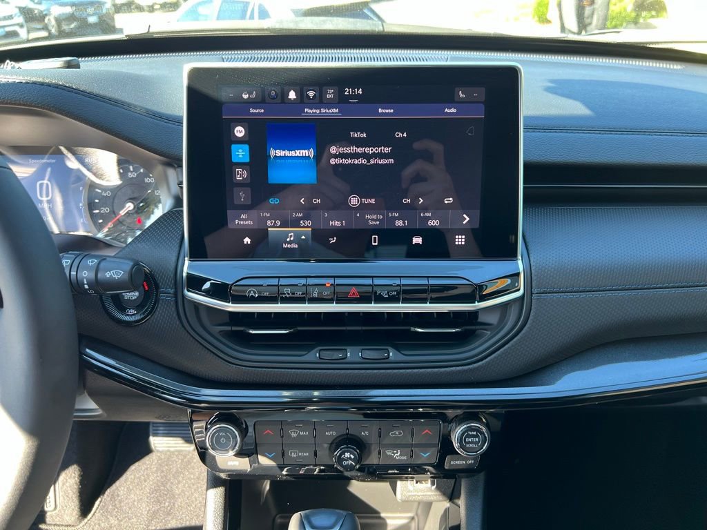 New 2026 Jeep Compass Limited AWD/4WD image 19