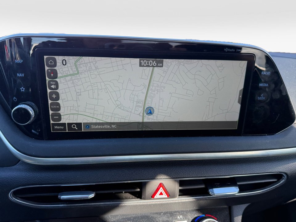 Certified 2023 Hyundai Sonata SEL w/ Winter Weather Package image 17