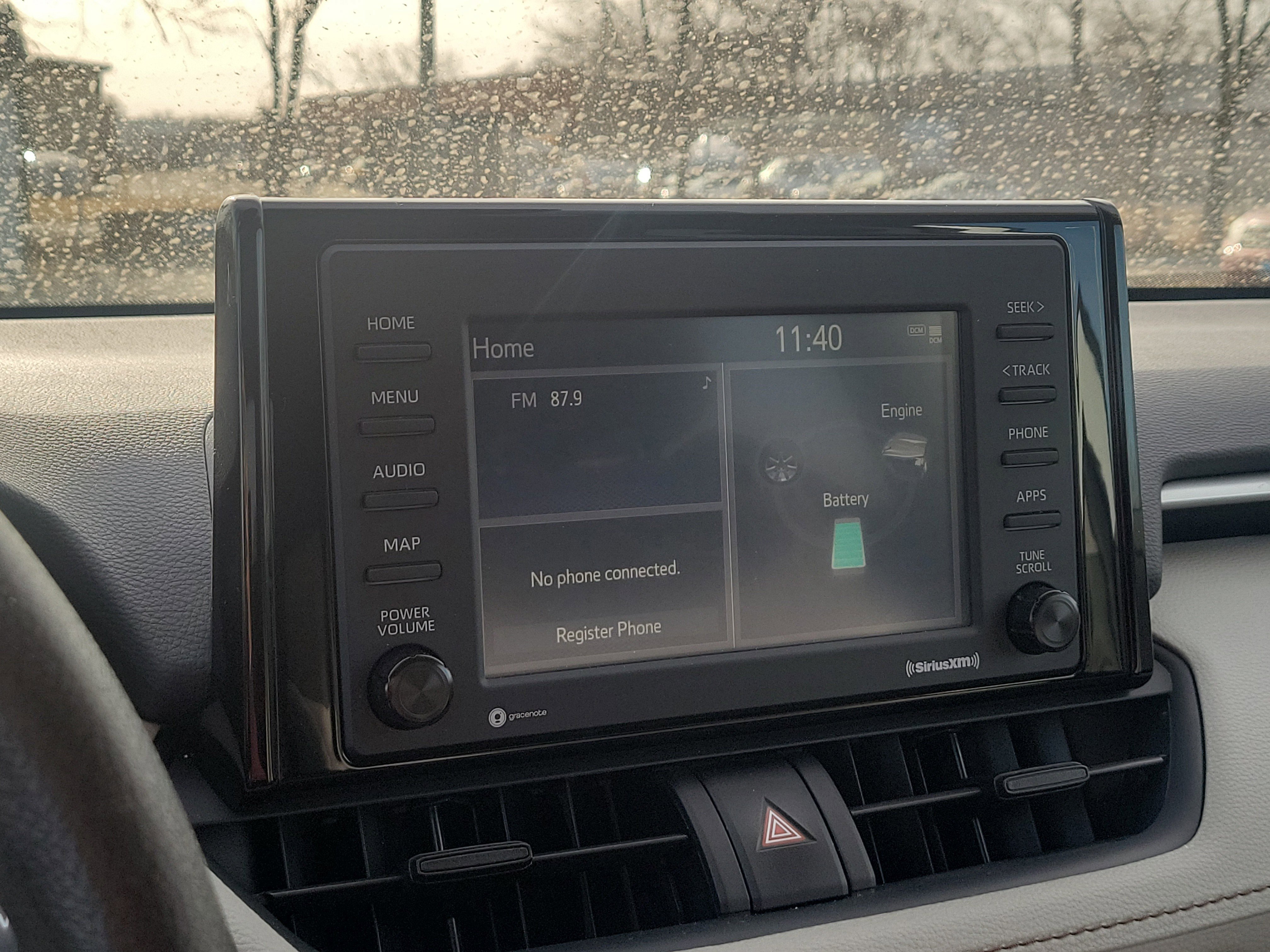 Used 2021 Toyota RAV4 XLE image 25