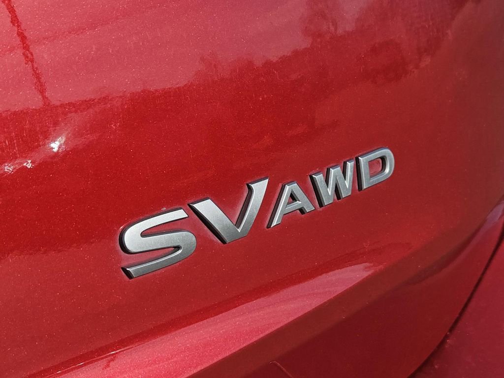 Used 2024 Nissan Rogue SV image 8