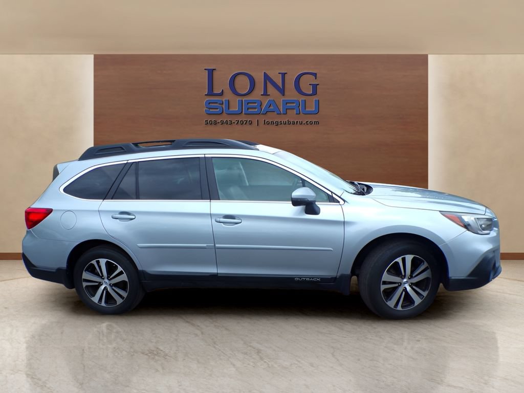 Used 2019 Subaru Outback 2.5i Limited AWD/4WD image 6