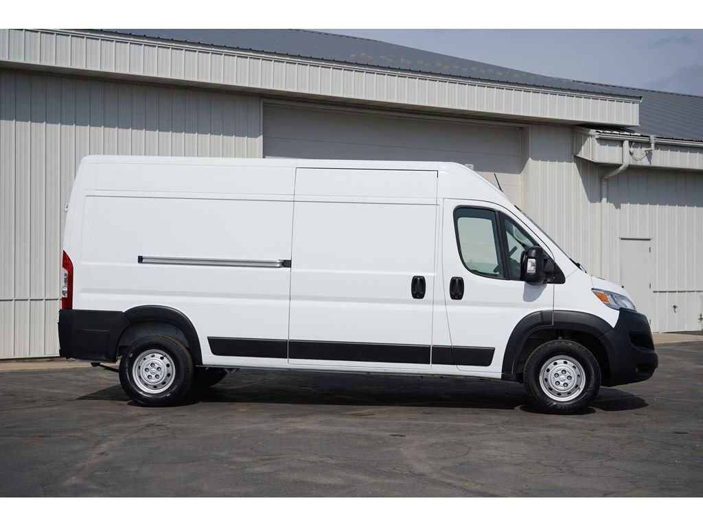 Used 2023 RAM ProMaster 2500 image 2