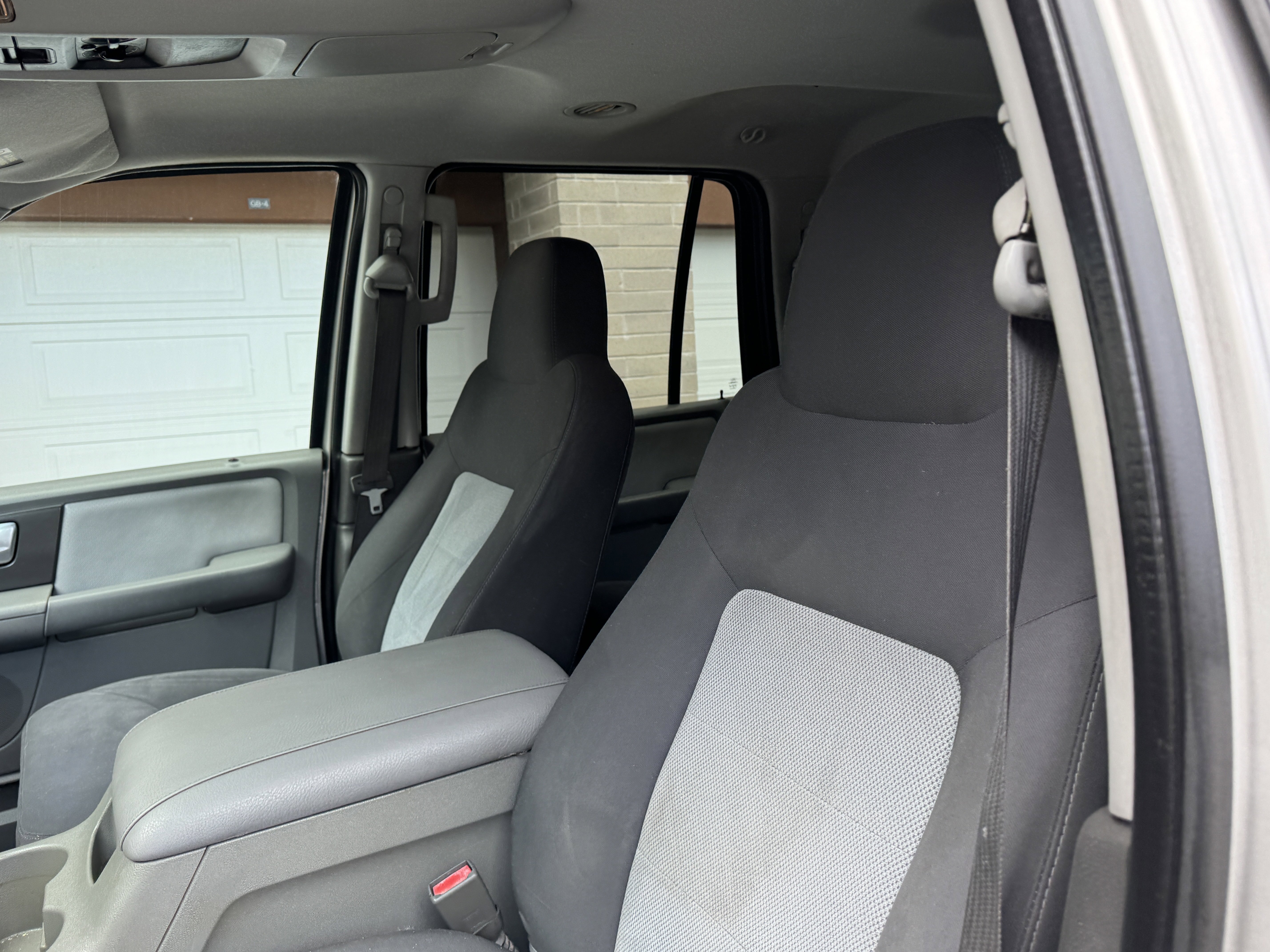 Used 2004 Ford Expedition XLT AWD/4WD image 14