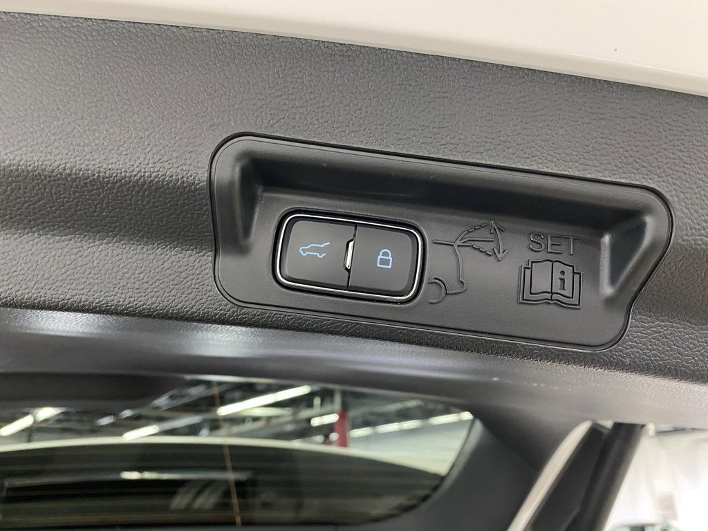 Used 2024 Ford Explorer Timberline w/ Timberline Technology Package image 13