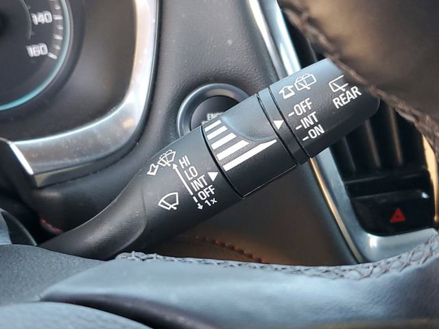 Used 2023 Chevrolet Traverse RS image 24