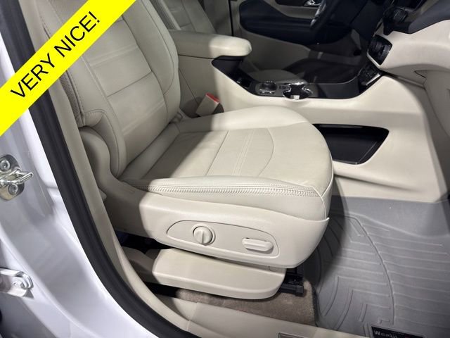 Used 2024 GMC Terrain Denali w/ Denali Premium Package image 42