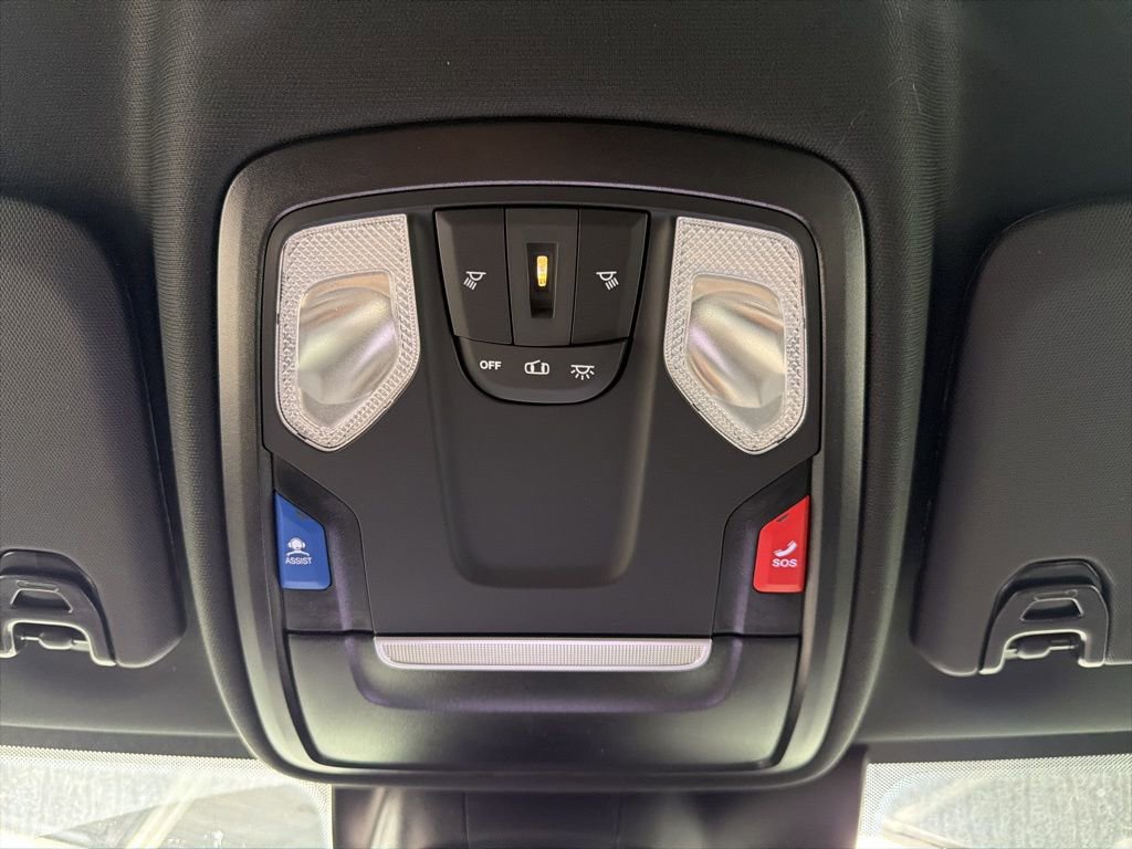 New 2026 RAM 3500 4x4 Crew Cab DRW image 18
