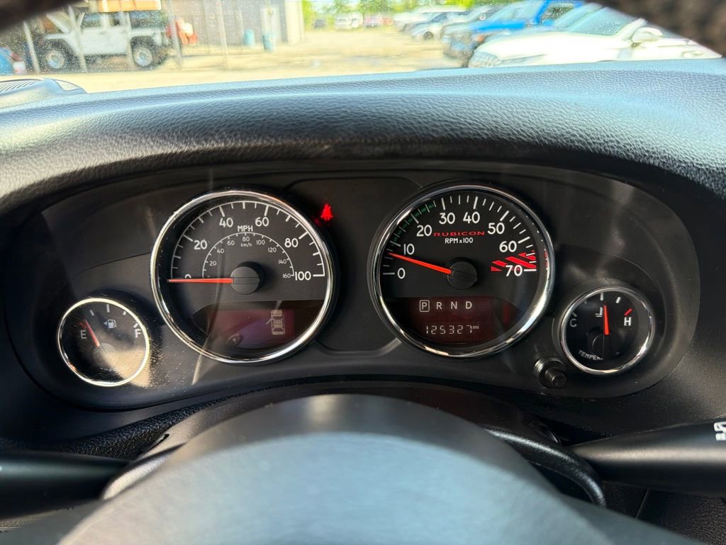 Used 2016 Jeep Wrangler Unlimited Rubicon AWD/4WD image 25