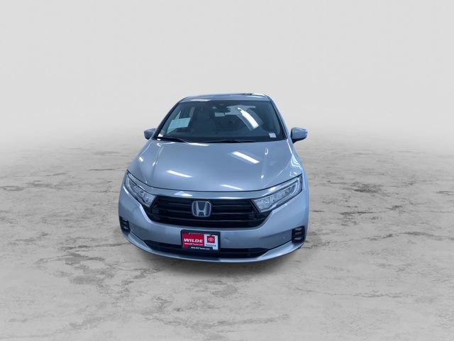 Used 2023 Honda Odyssey Touring image 4