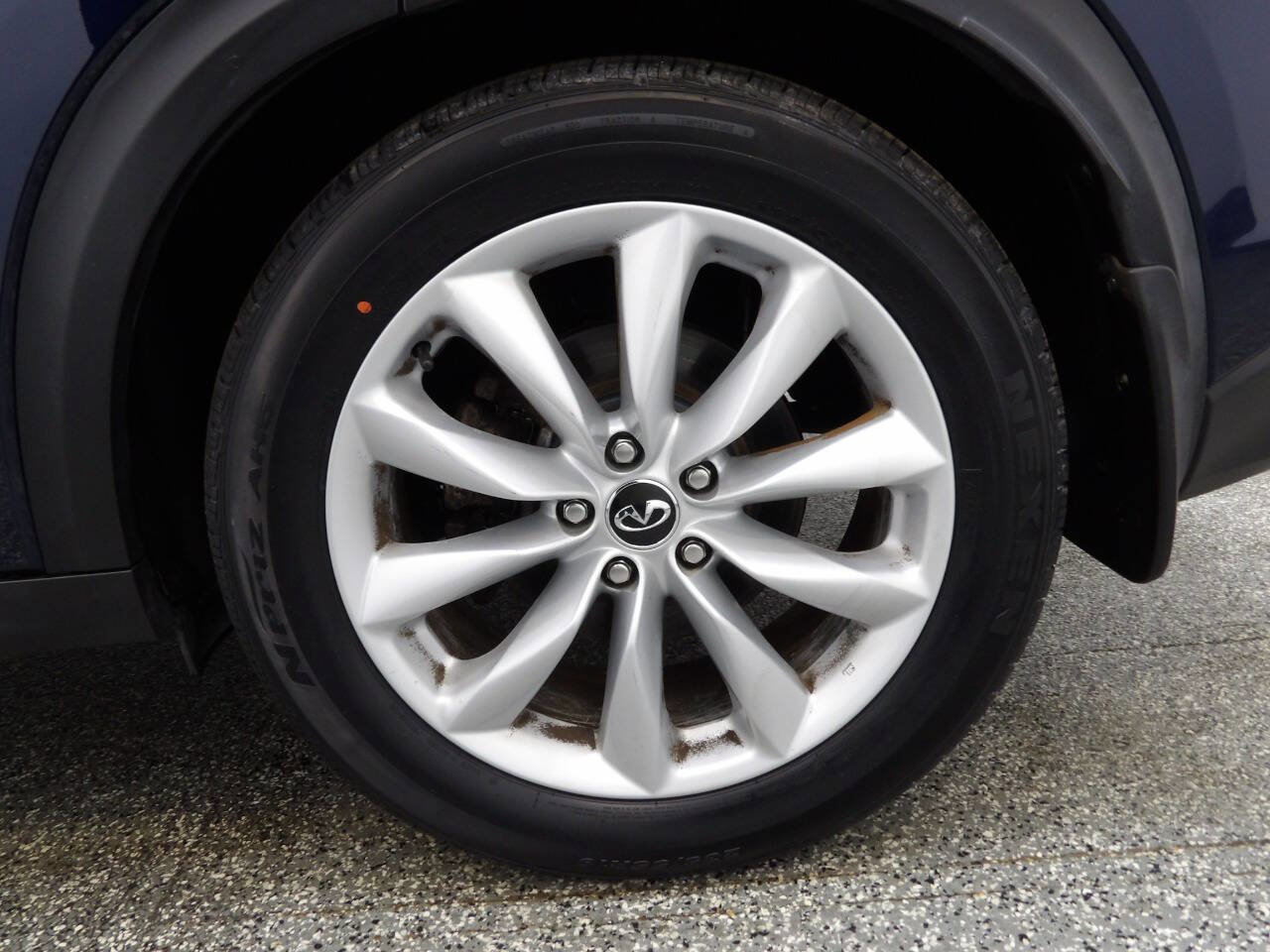 Used 2019 INFINITI QX50 Essential w/ Premium Heat Package image 23