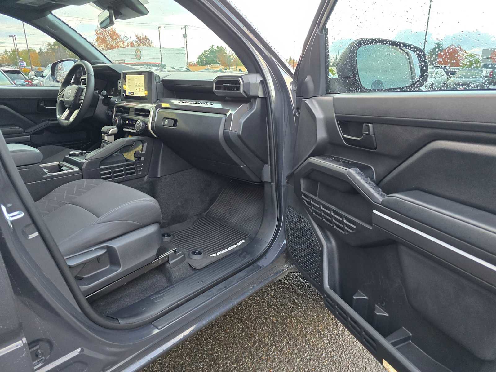 Certified 2025 Toyota Tacoma SR5 w/ SR5 Upgrade Package image 15