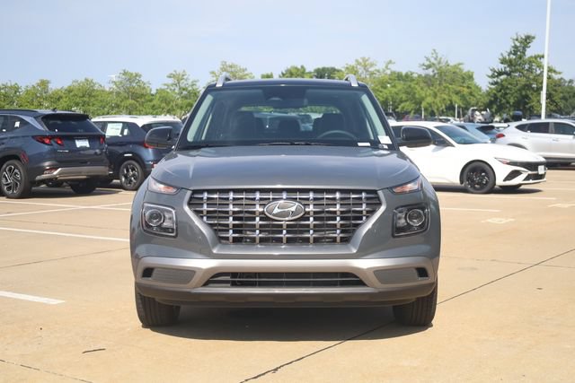 New 2026 Hyundai Venue SEL FWD image 3