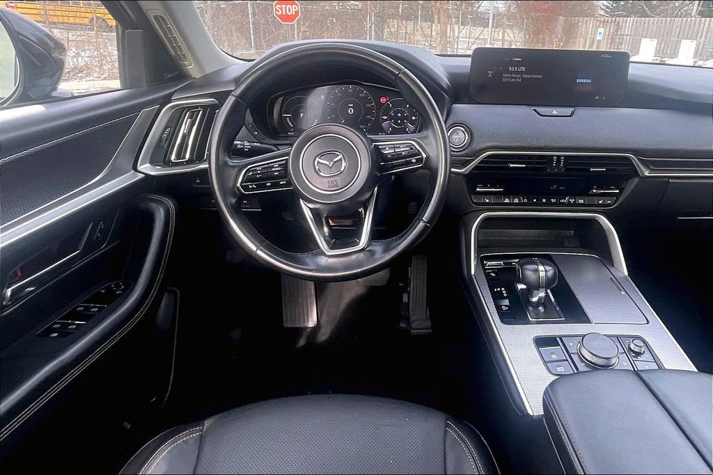 Certified 2024 MAZDA CX-90 Plug-In Hybrid w/ Premium Pkg image 5