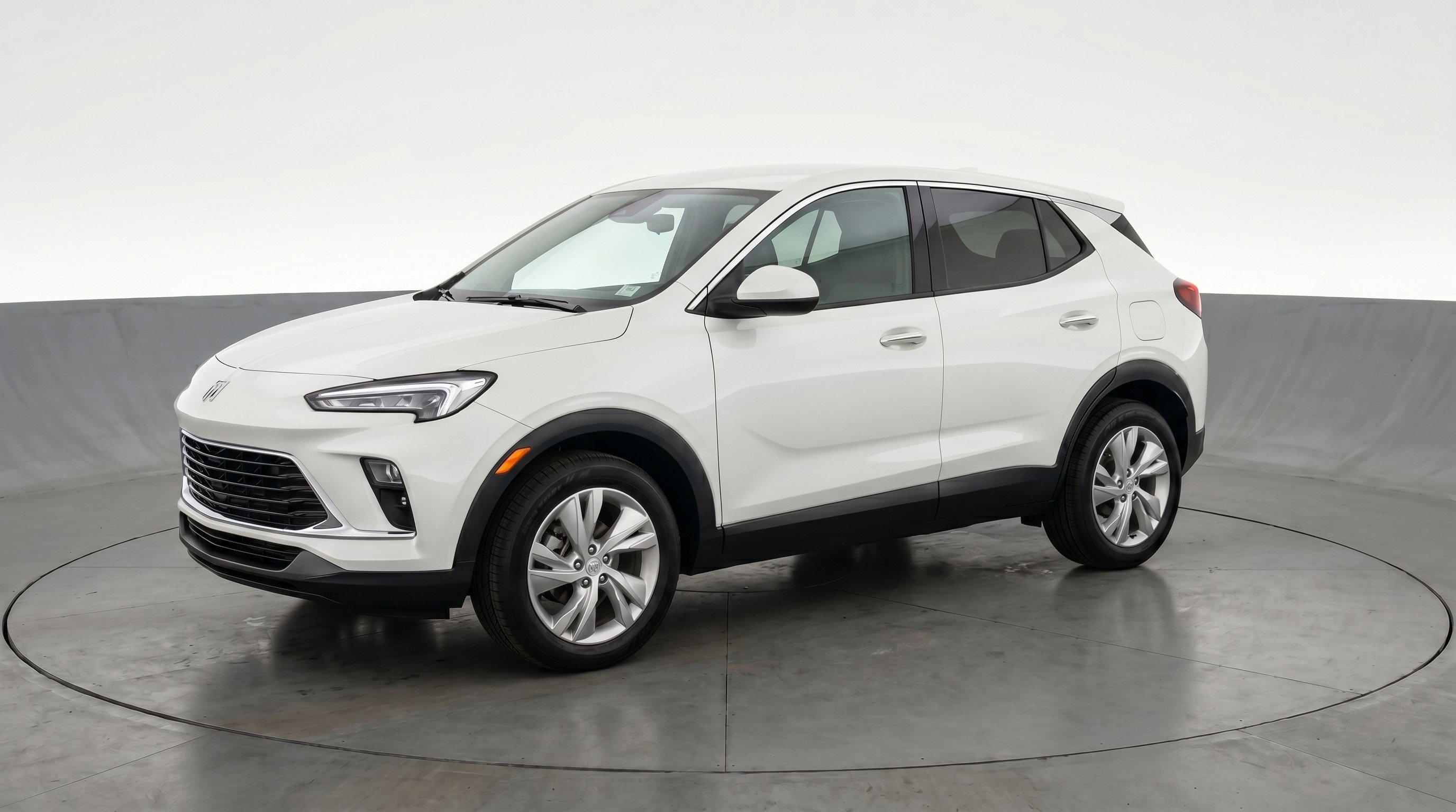 Used 2025 Buick Encore GX Preferred AWD/4WD image 3