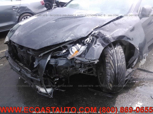 Used 2013 Hyundai Genesis 2.0T RWD image 6