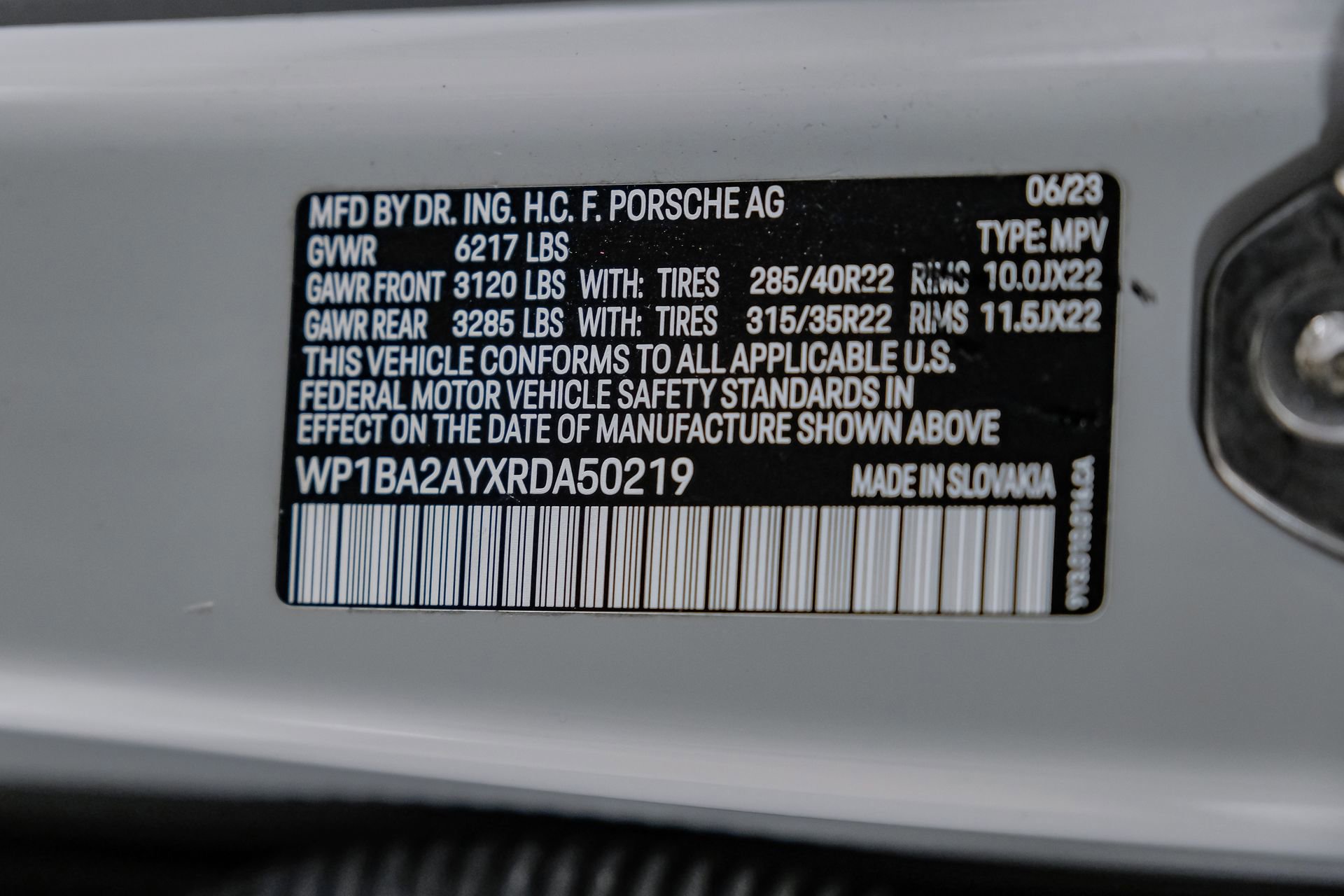 Used 2024 Porsche Cayenne Coupe image 62