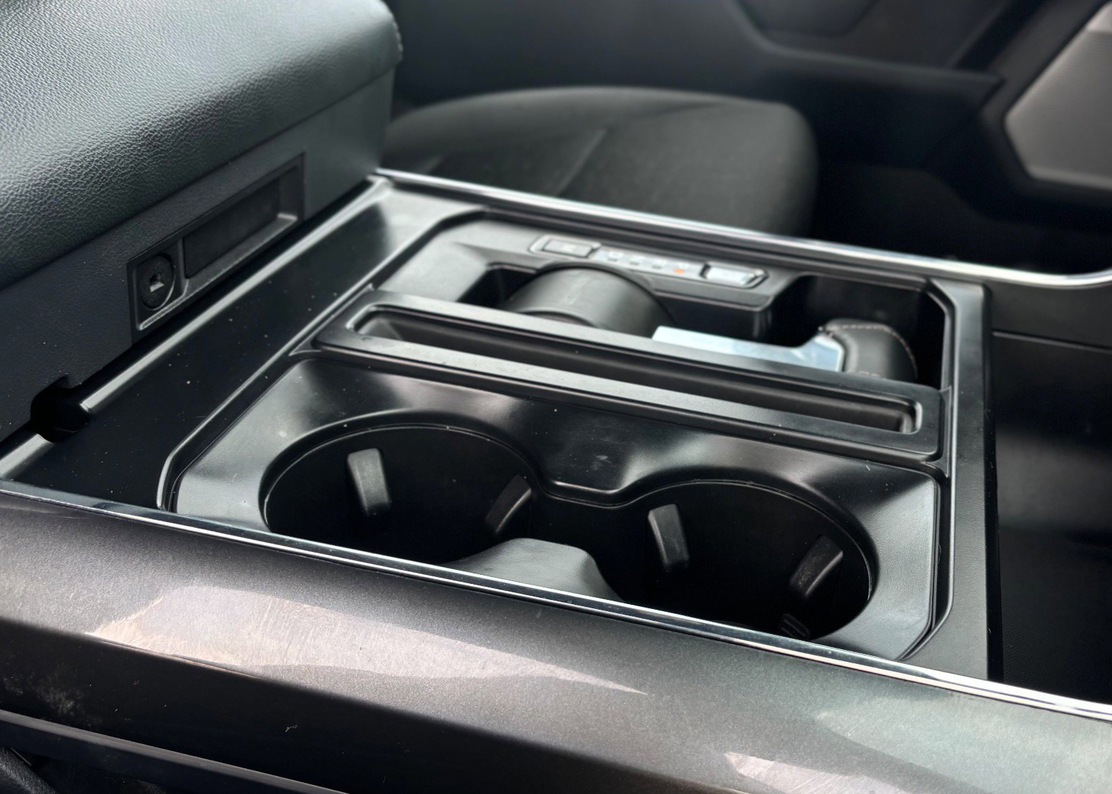 Certified 2022 Ford F150 XLT w/ Equipment Group 302A High image 58