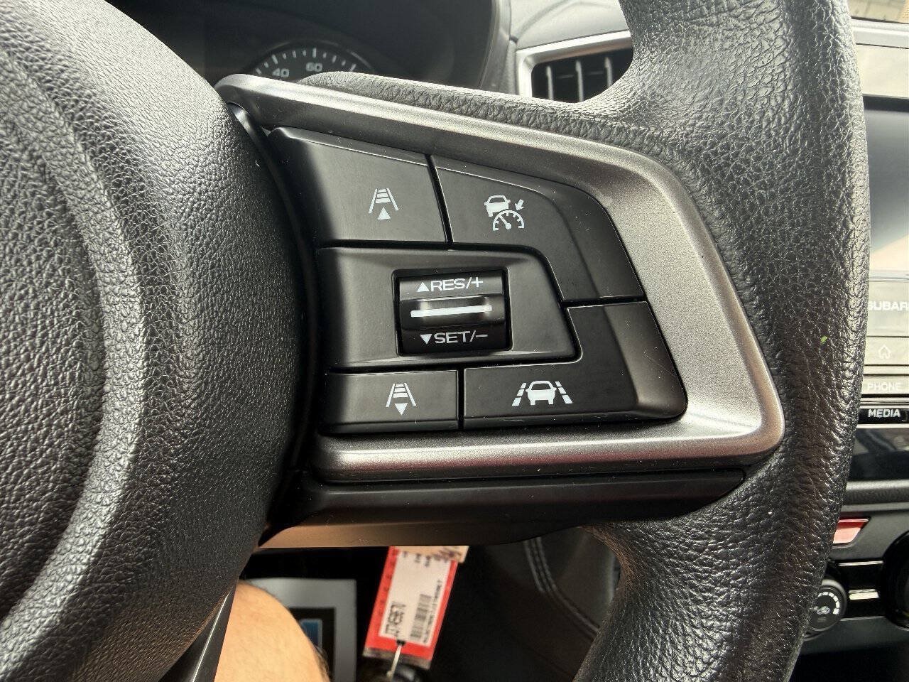 Used 2018 Subaru Impreza 2.0i Premium w/ Eyesight & BSD & Rcta AWD/4WD image 15
