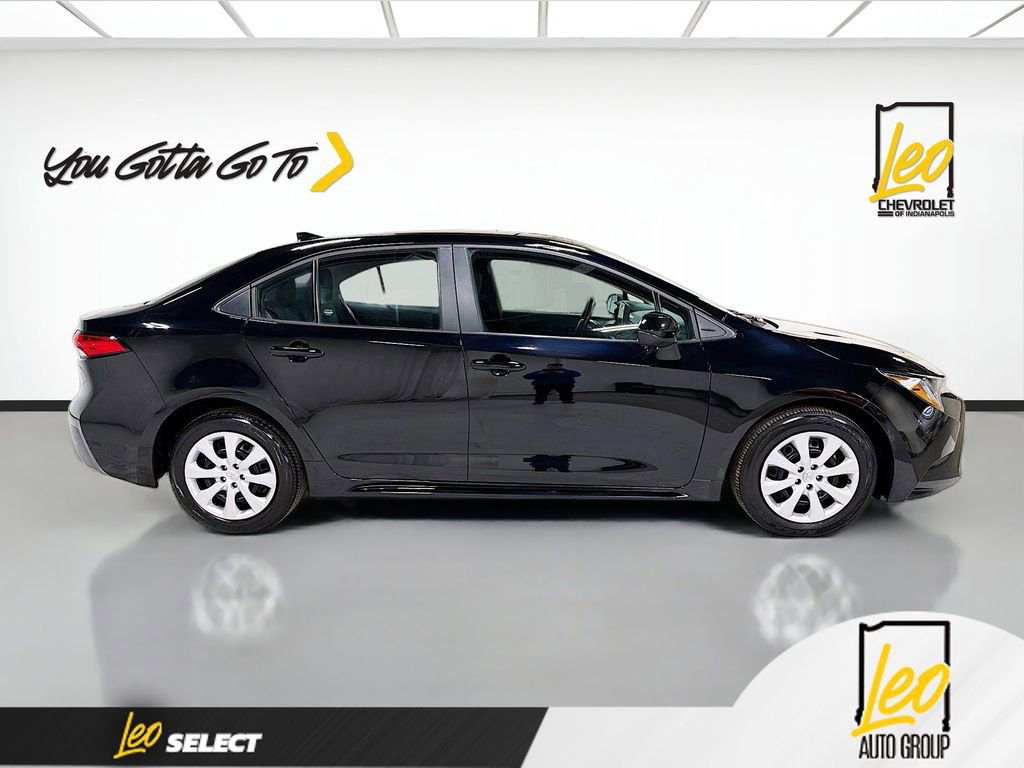 Used 2024 Toyota Corolla LE image 4
