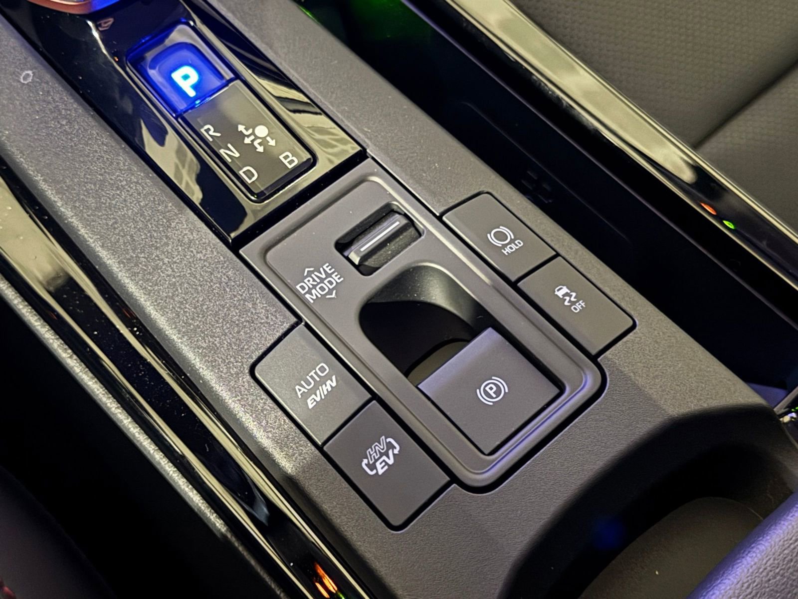 New 2026 Toyota Prius Plug-In Hybrid w/ Limited Premium Package image 25