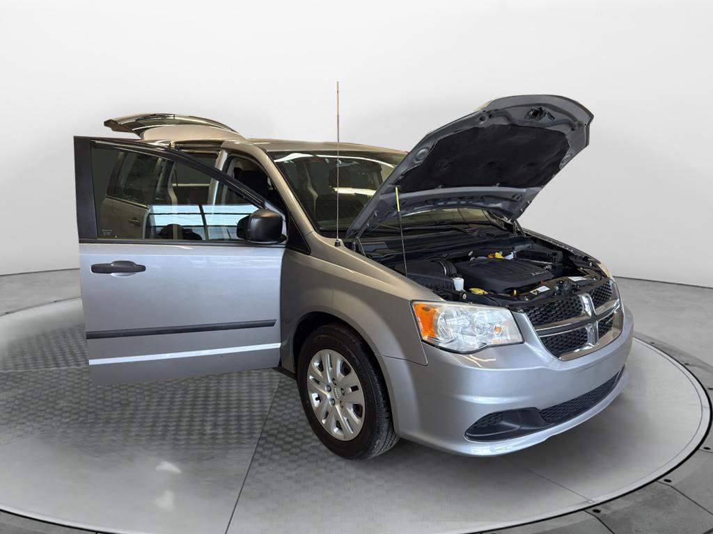 Used 2014 Dodge Grand Caravan American Value Package FWD image 8