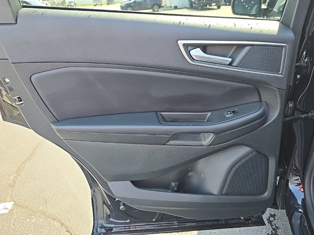 Used 2023 Ford Edge SEL AWD/4WD image 42
