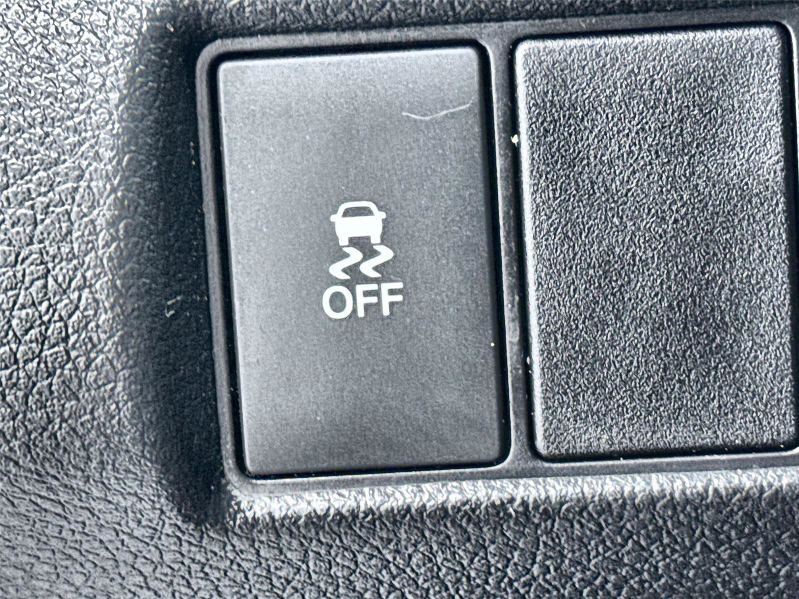 Certified 2023 Honda Pilot Sport image 16