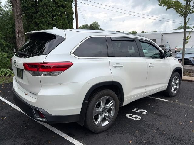 Used 2019 Toyota Highlander Limited AWD/4WD image 4