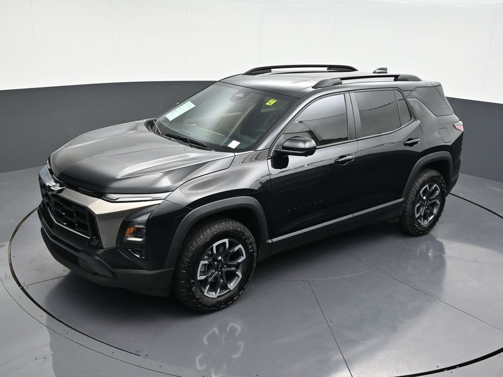 Used 2025 Chevrolet Equinox ACTIV w/ Safety and Technology Package image 14